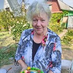 Лариса, 71