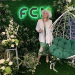 Viktoria, 36