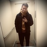 Viktor, 24