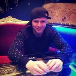 Михаил, 23 (2 фото, 0 видео)